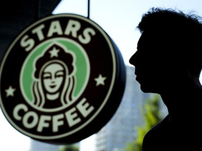 俄版星巴克改名星咖啡，LOGO更新